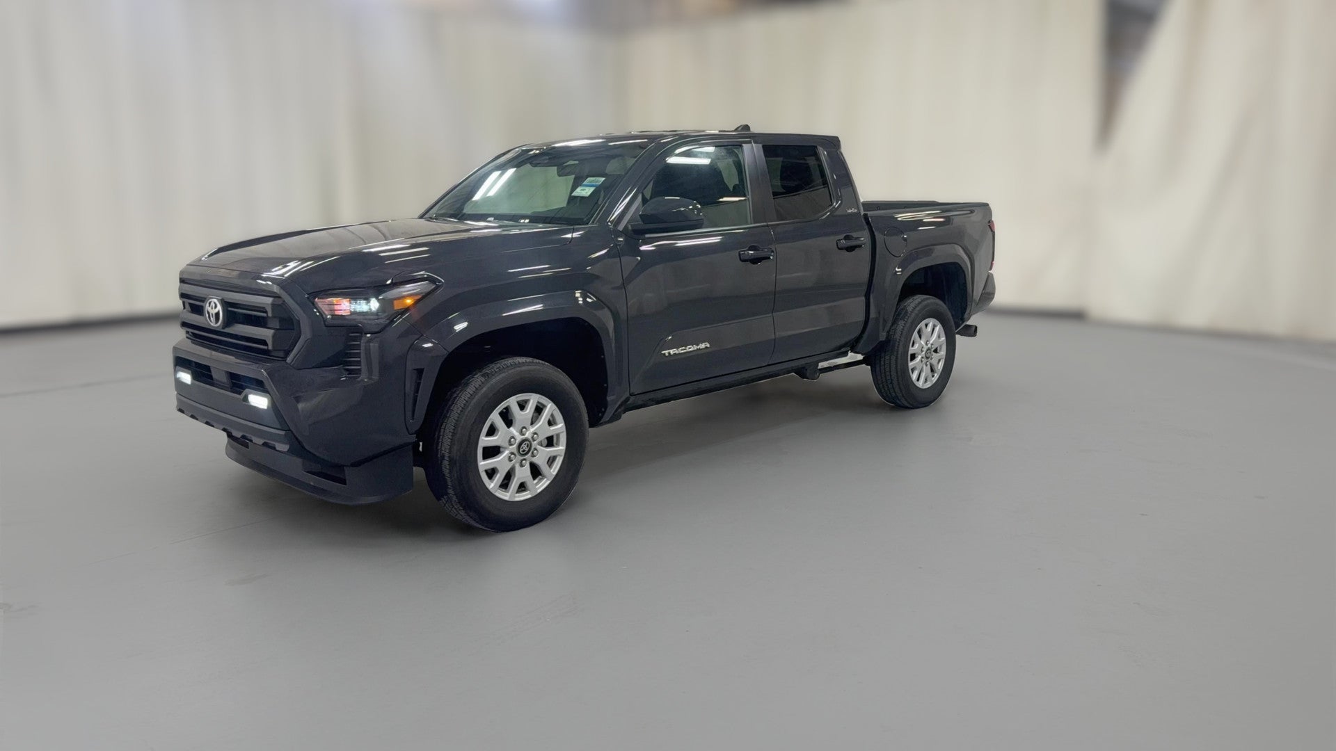 2025 Toyota Tacoma Double Cab vehicle photo