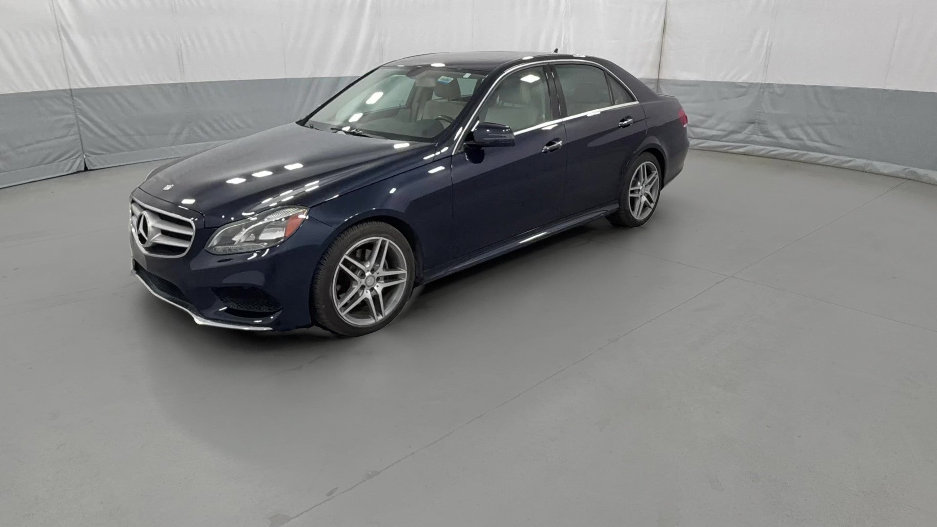 2014 Mercedes-Benz E-Class vehicle photo
