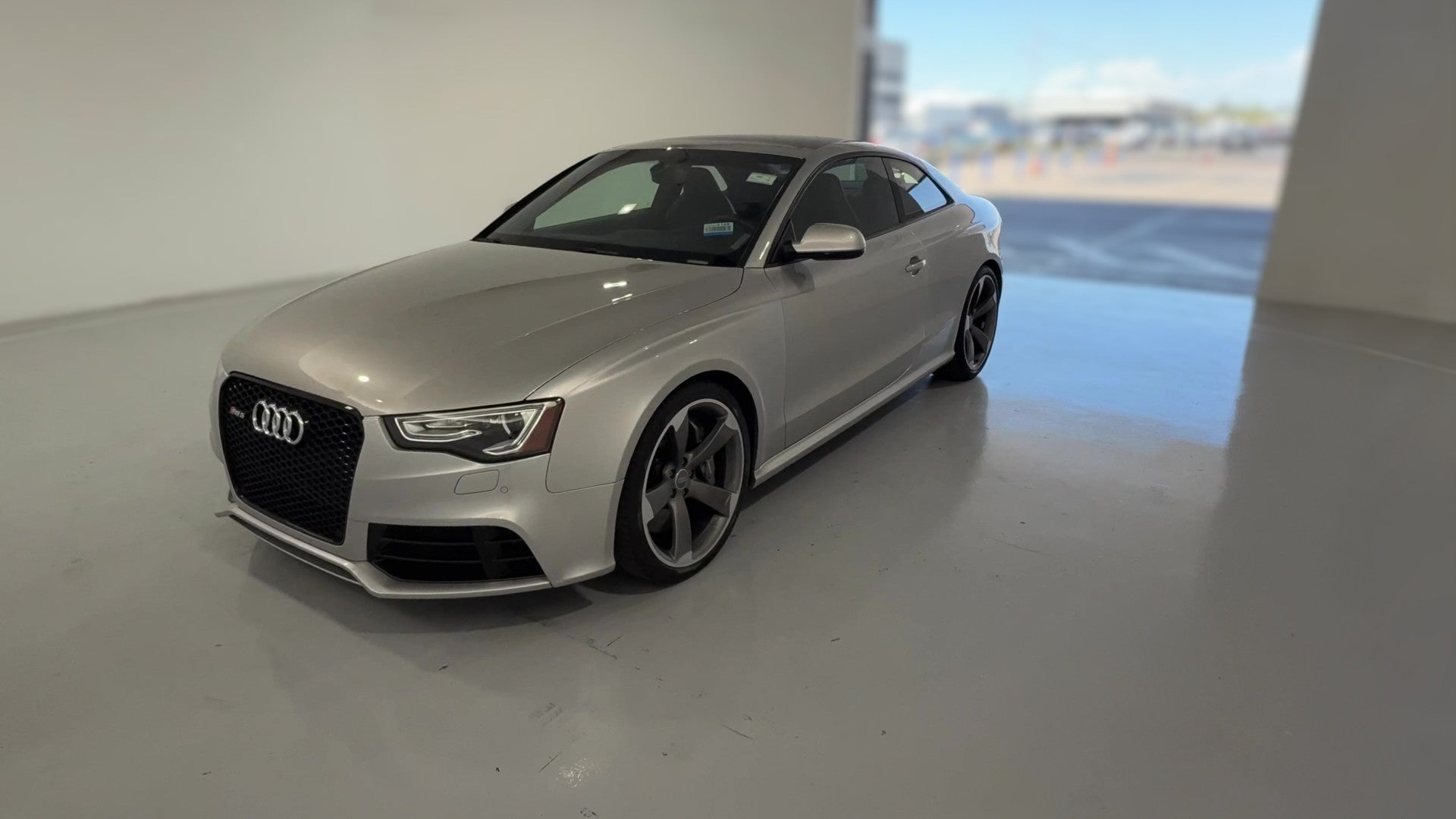 2013 Audi RS 5 vehicle photo