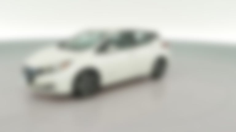 2018 Nissan LEAF vehicle photo