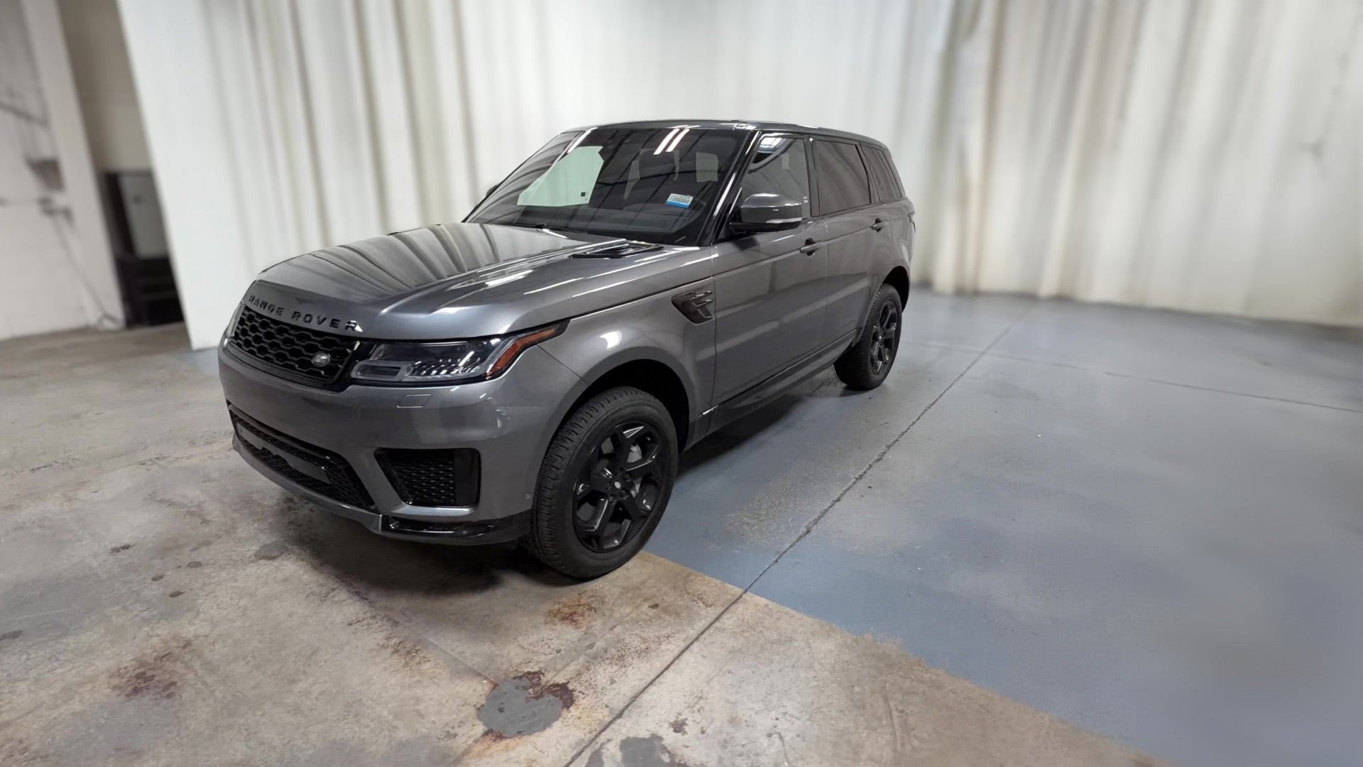 2019 Land Rover Range Rover Sport vehicle photo
