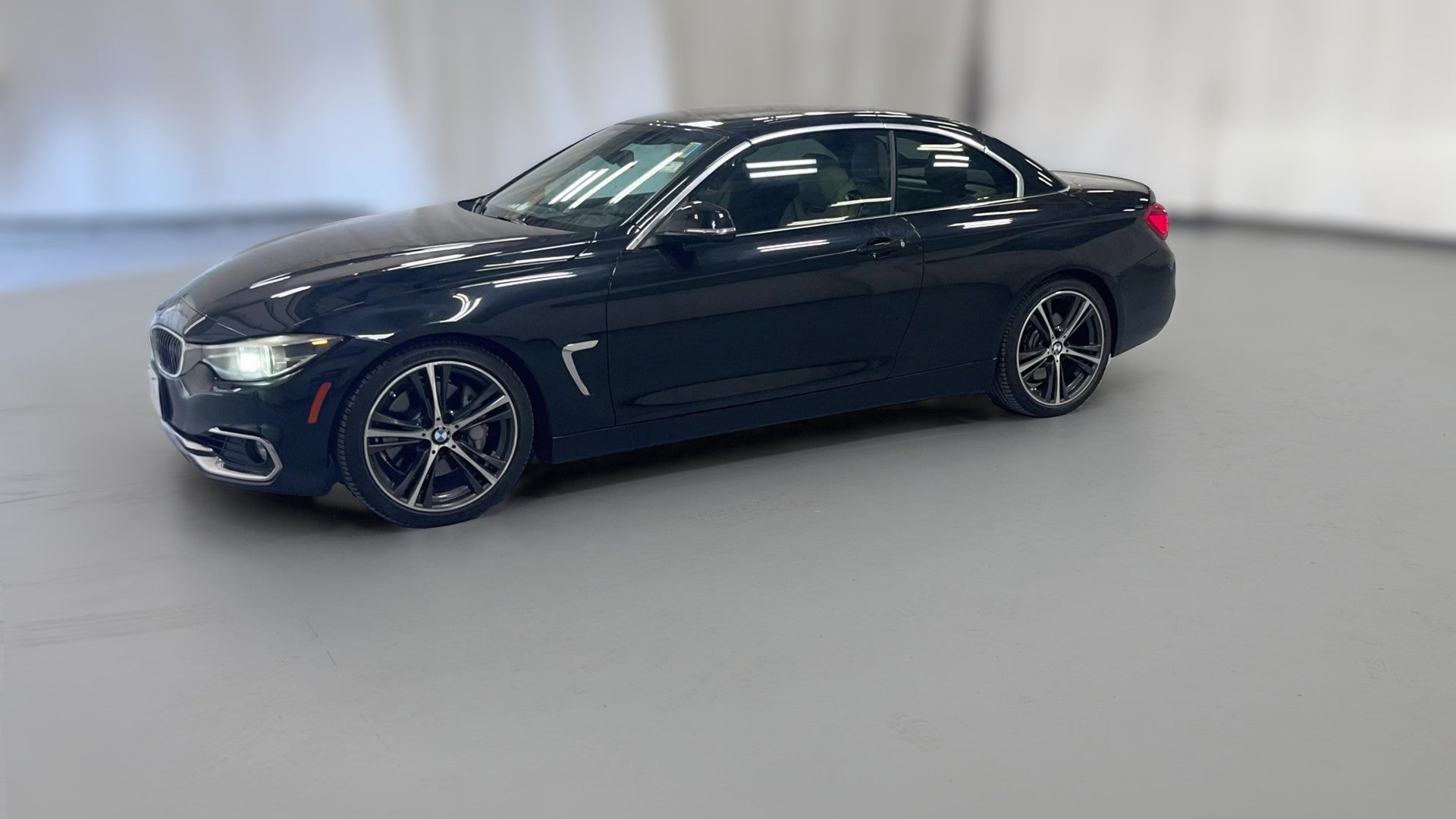 2018 BMW 4 Series vehicle photo