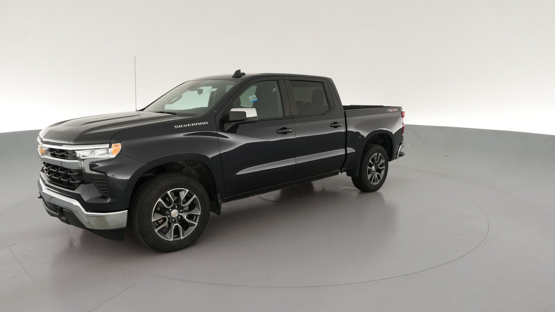 2024 Chevrolet Silverado 1500 Crew Cab vehicle photo