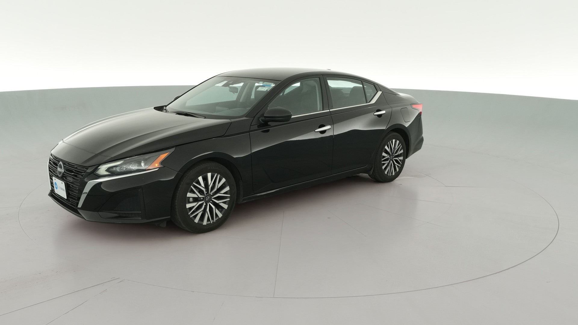 2025 Nissan Altima vehicle photo