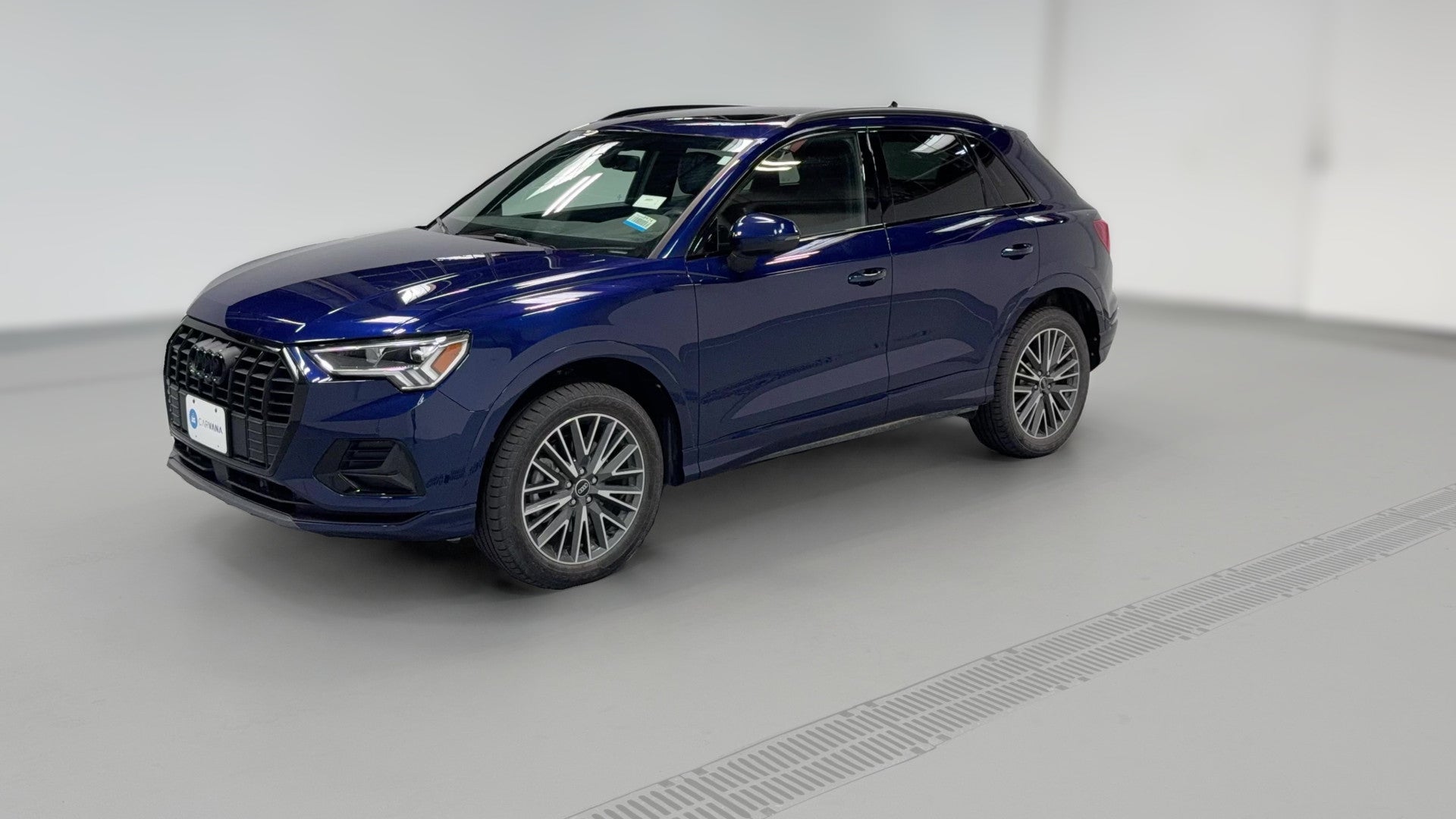 2024 Audi Q3 vehicle photo