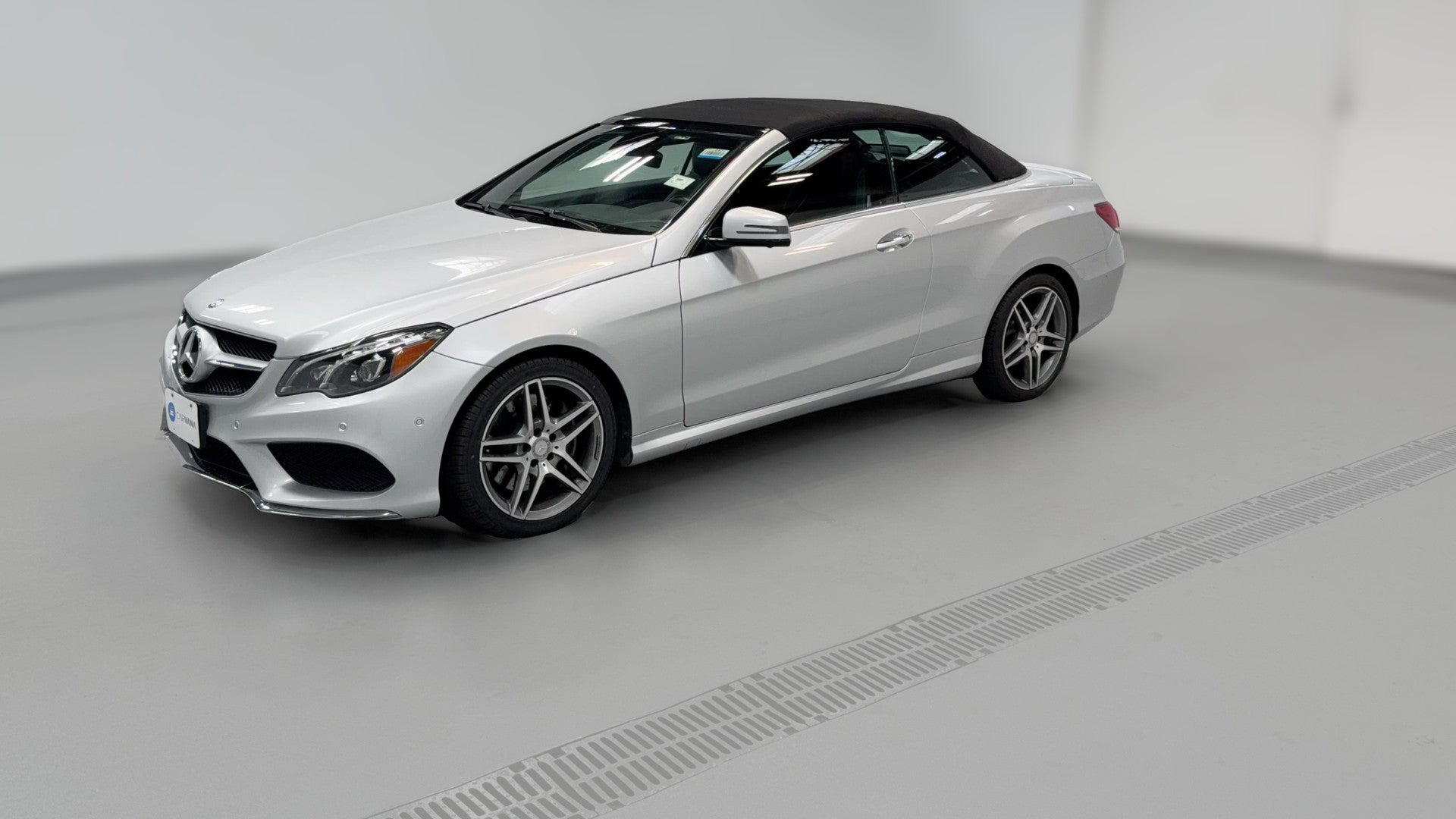 2015 Mercedes-Benz E-Class vehicle photo