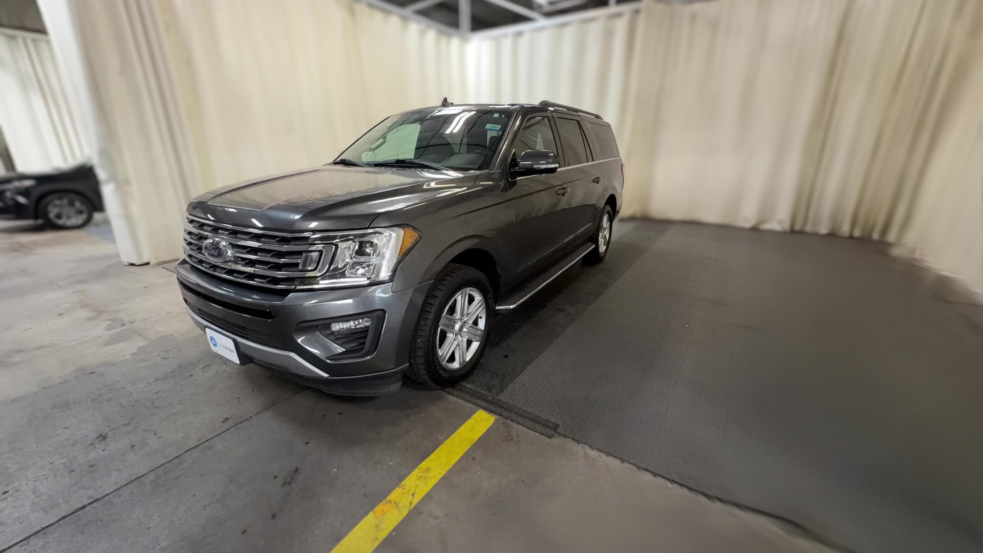 2021 Ford Expedition MAX vehicle photo