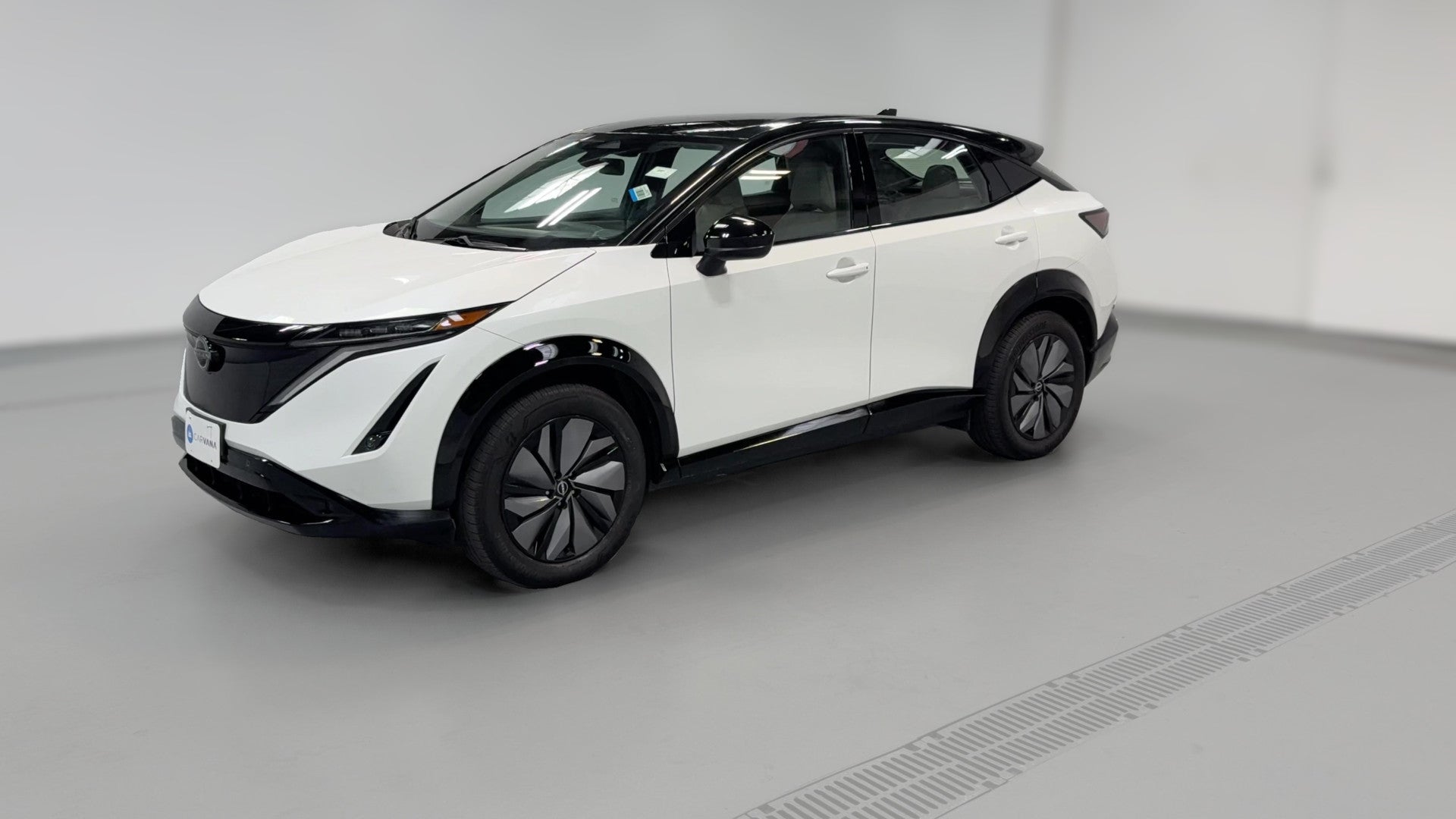 2024 Nissan ARIYA vehicle photo