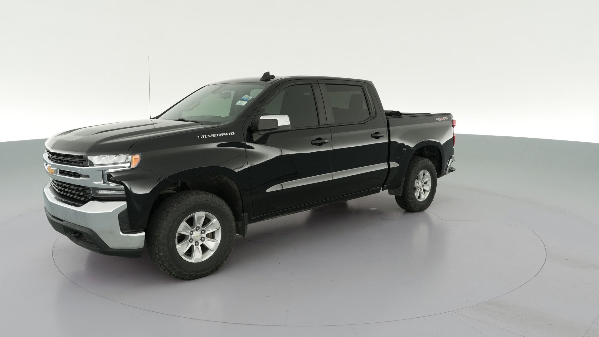 2021 Chevrolet Silverado 1500 Crew Cab vehicle photo