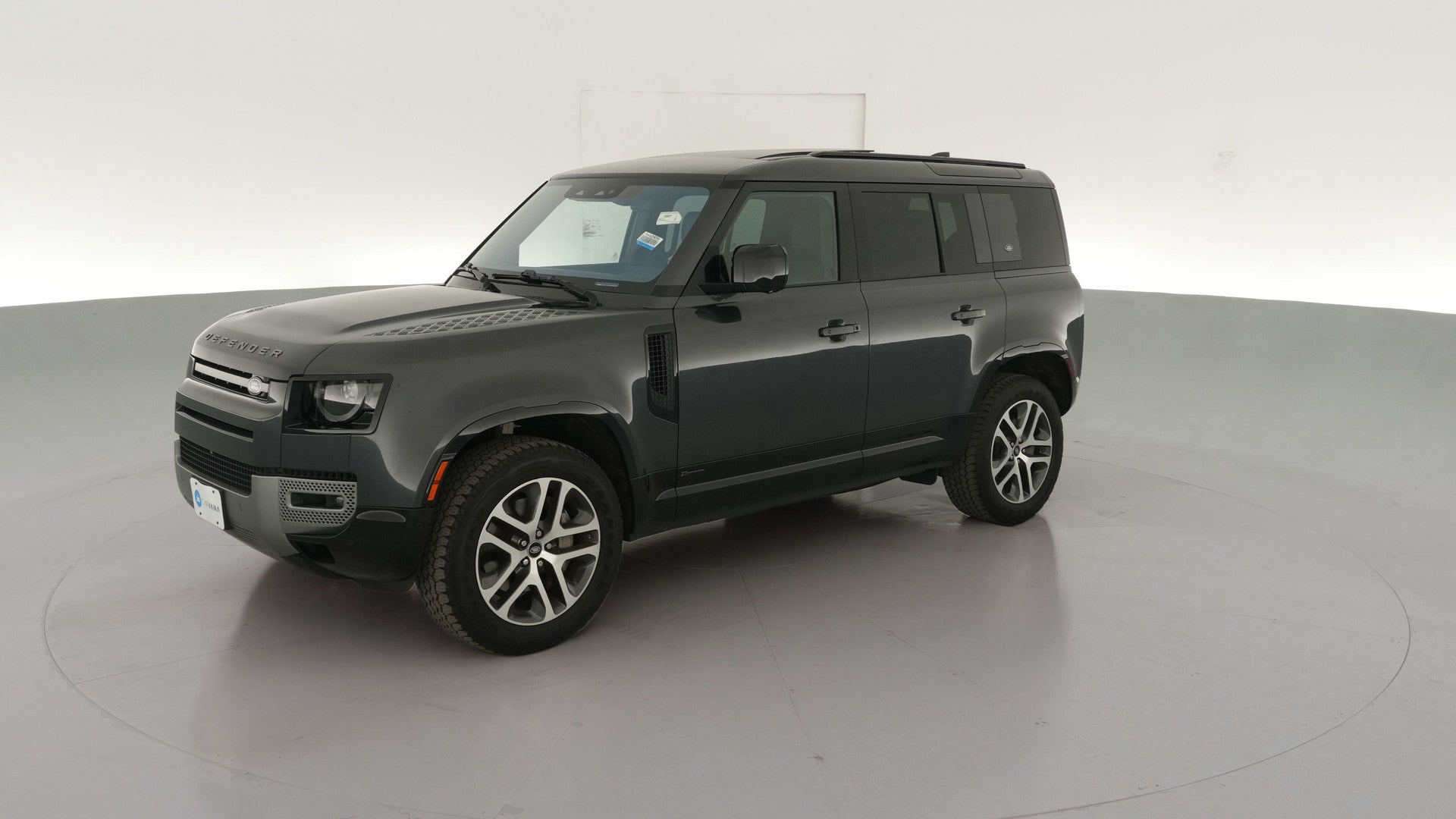 2021 Land Rover Defender 110 vehicle photo