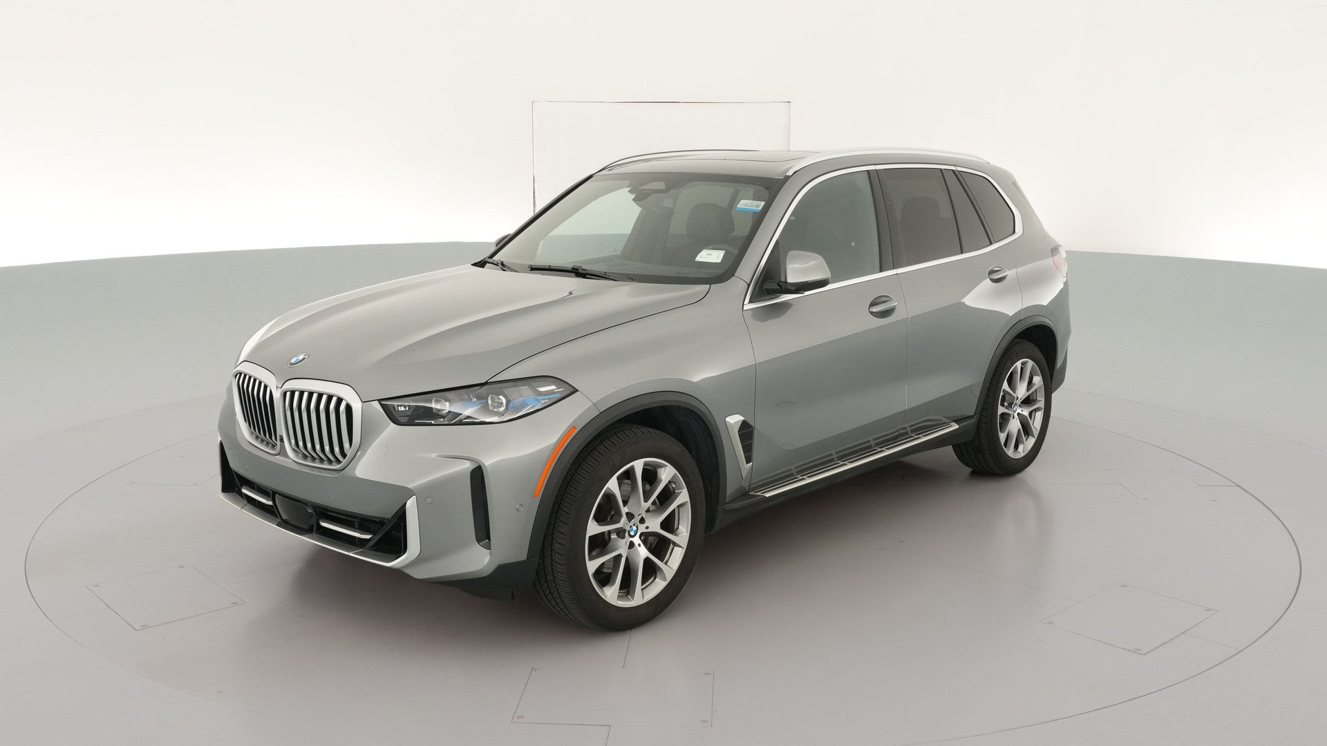 2026 BMW X5 vehicle photo