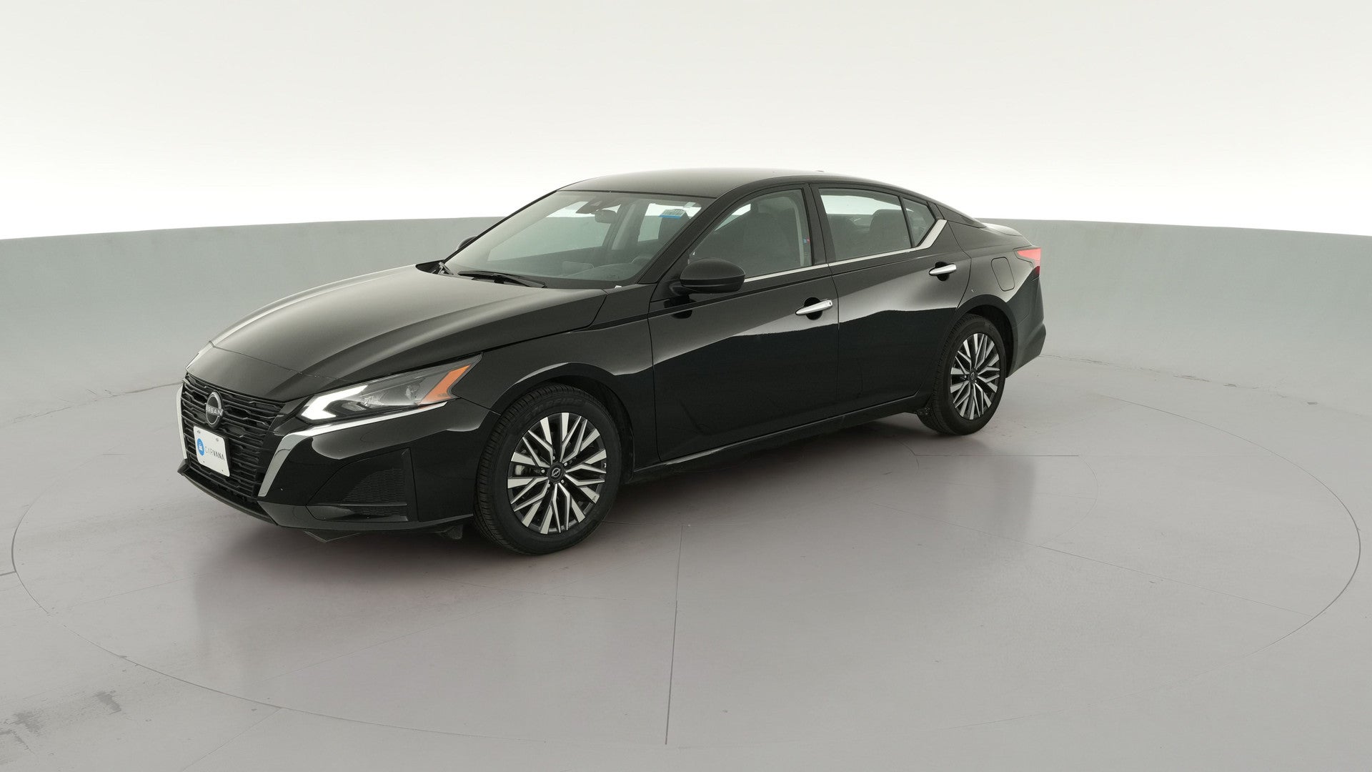 2025 Nissan Altima vehicle photo