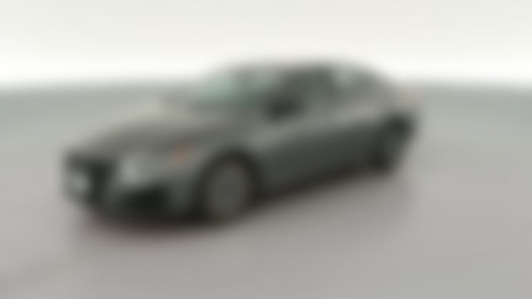 2025 Nissan Altima vehicle photo