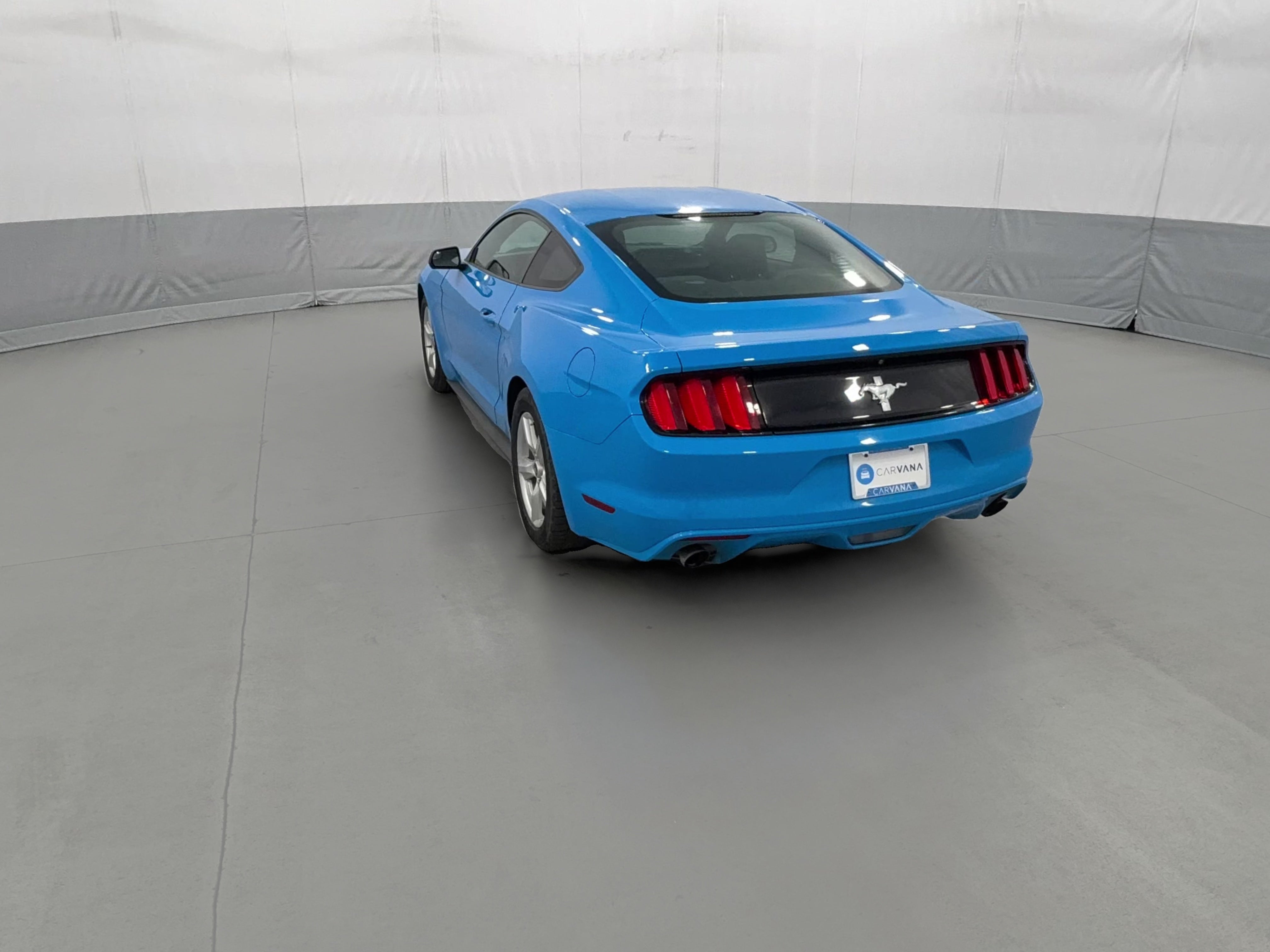 2017 Ford Mustang V6 - Photo 30