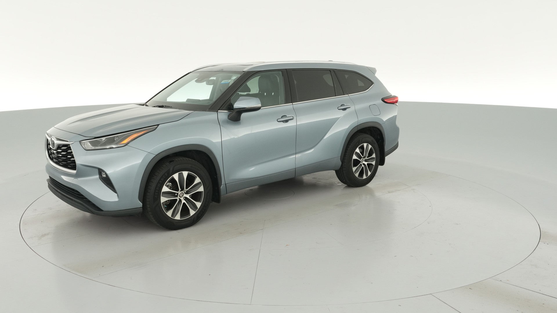 2021 Toyota Highlander vehicle photo