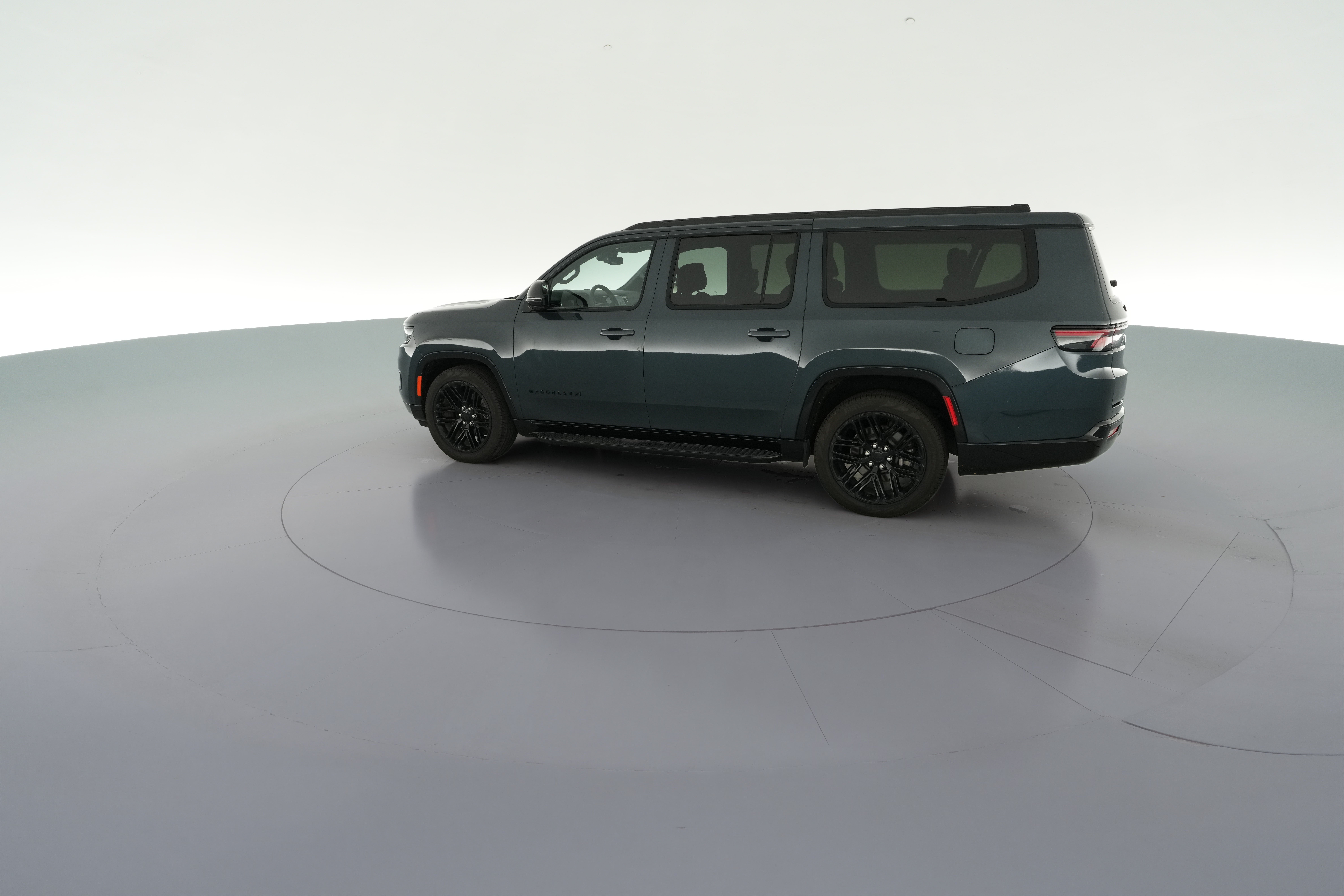 2024 Jeep Wagoneer L Series II - Photo 35