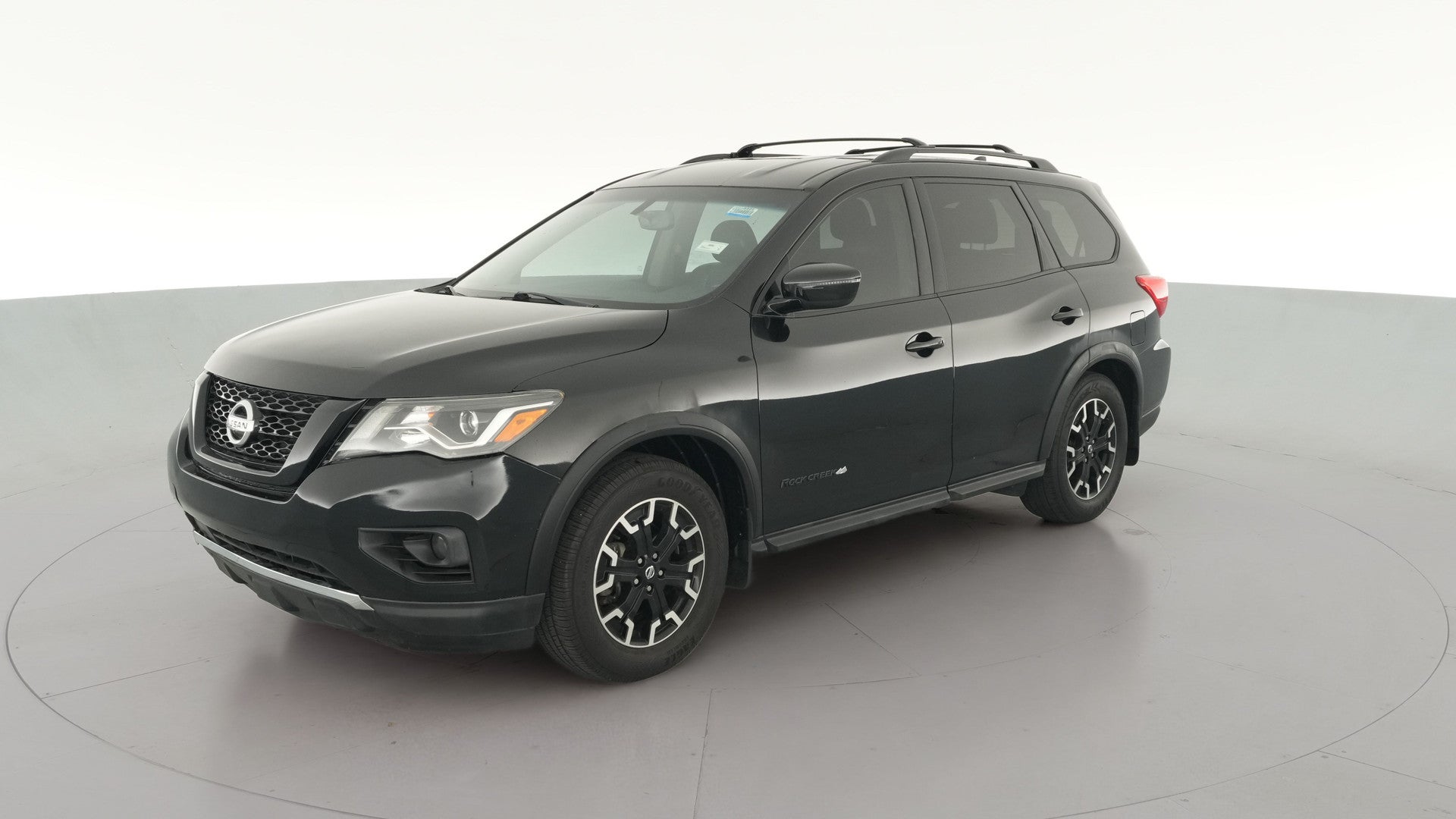 2019 Nissan Pathfinder vehicle photo