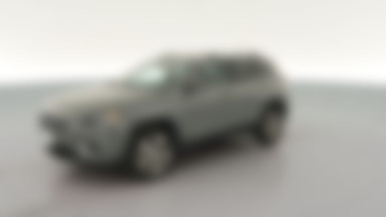 2021 Jeep Cherokee vehicle photo