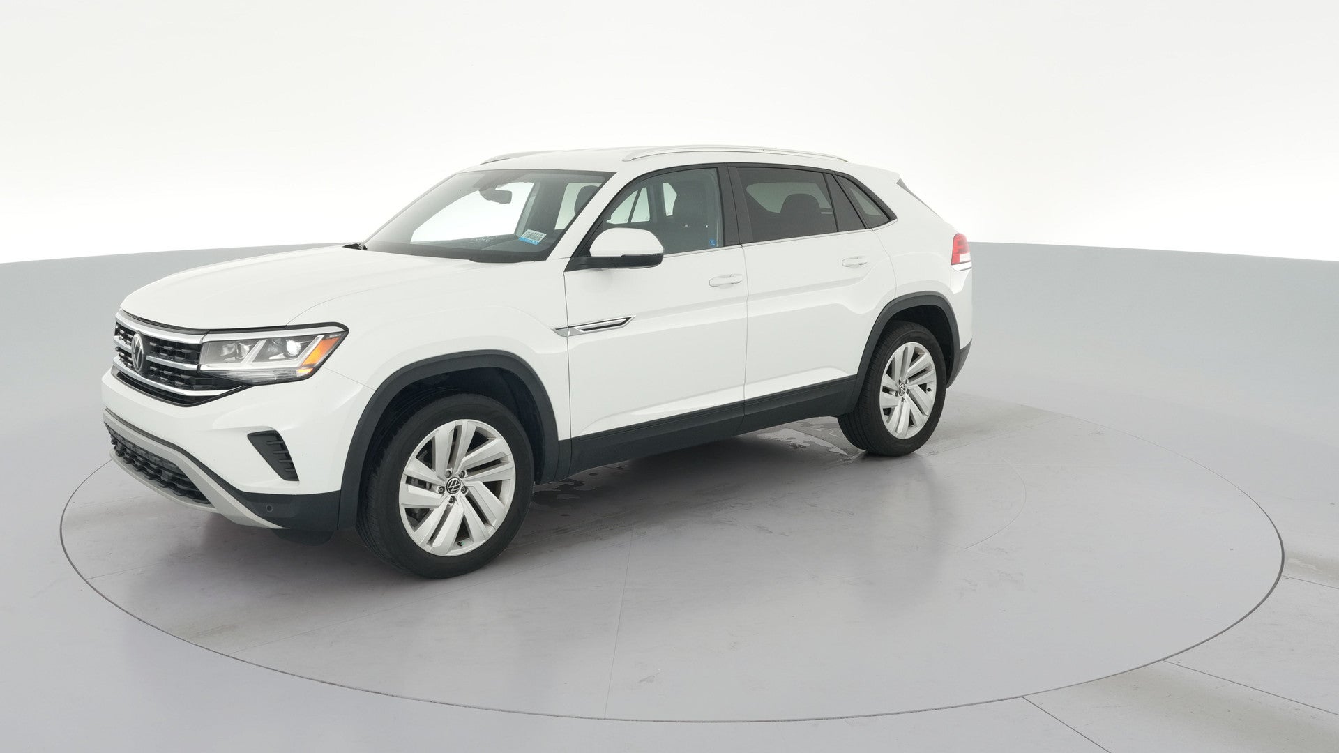 2023 Volkswagen Atlas Cross Sport vehicle photo