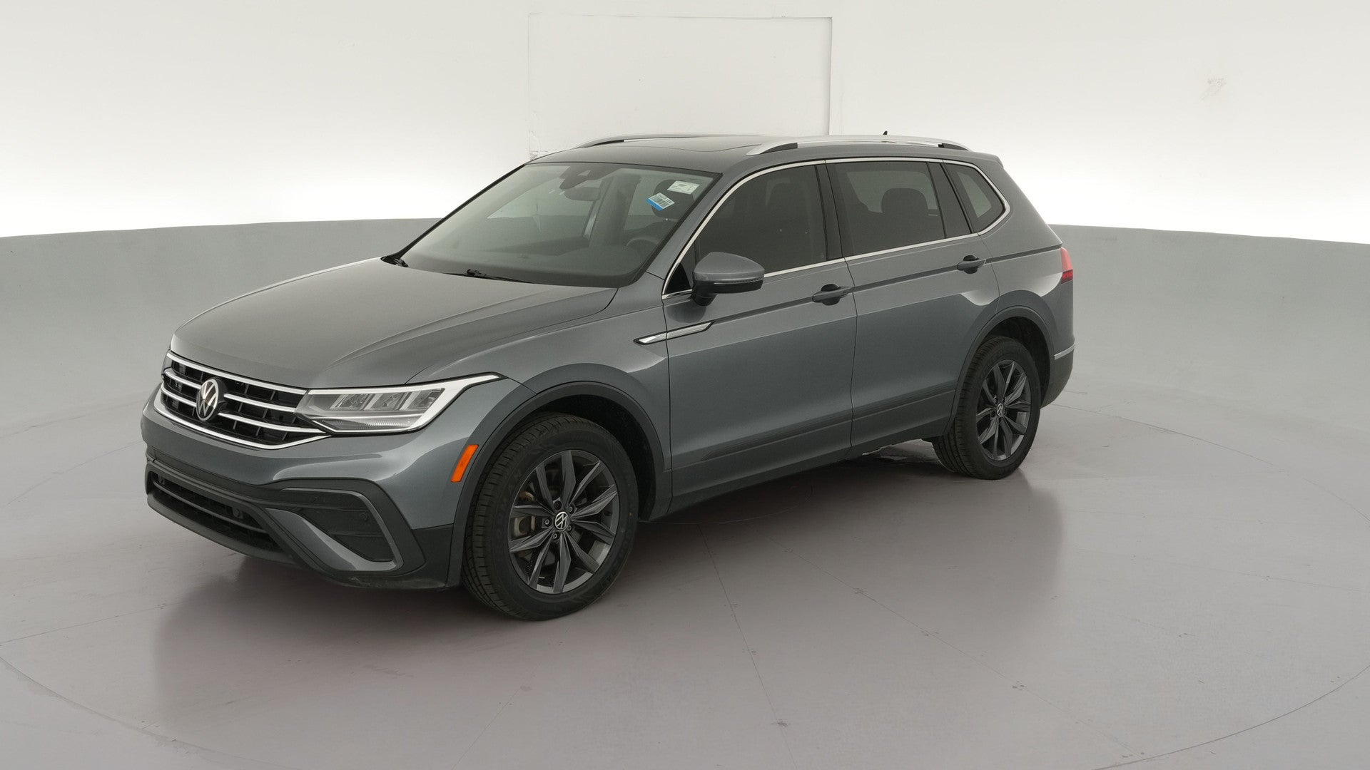 2022 Volkswagen Tiguan vehicle photo