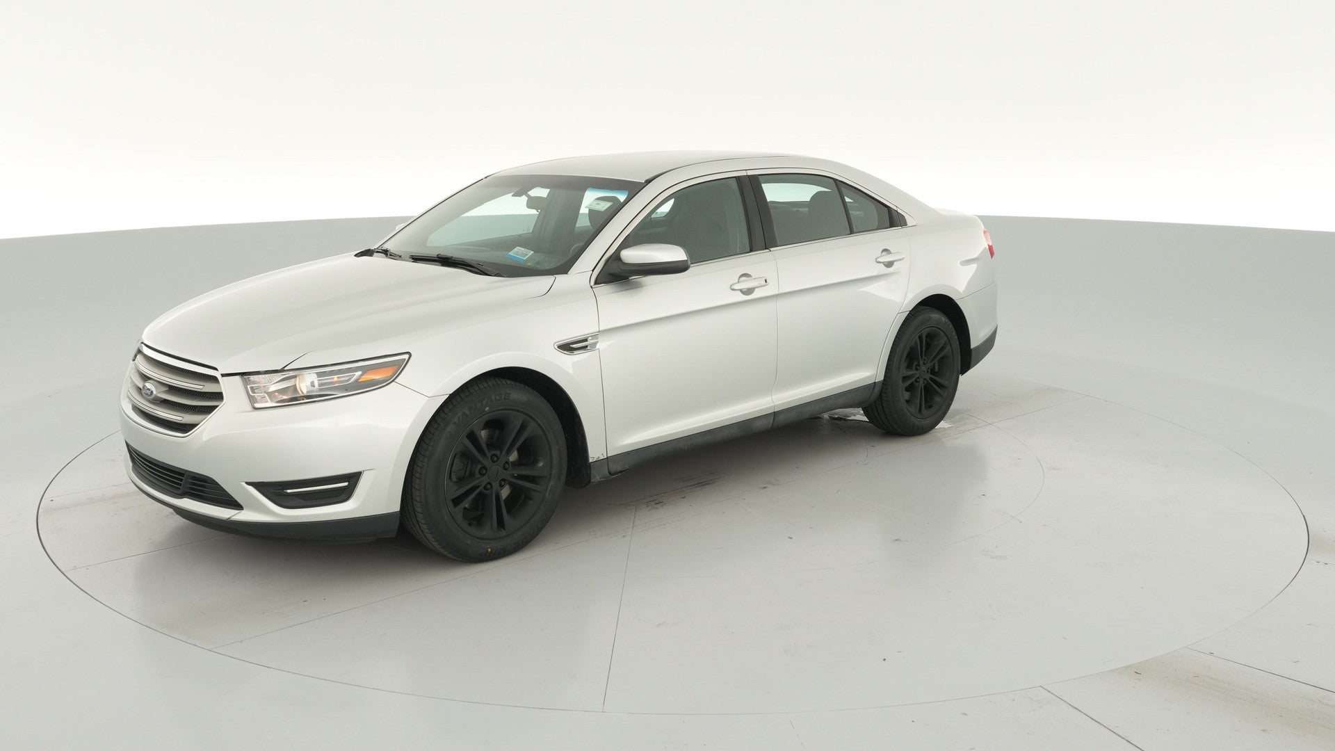 2019 Ford Taurus vehicle photo