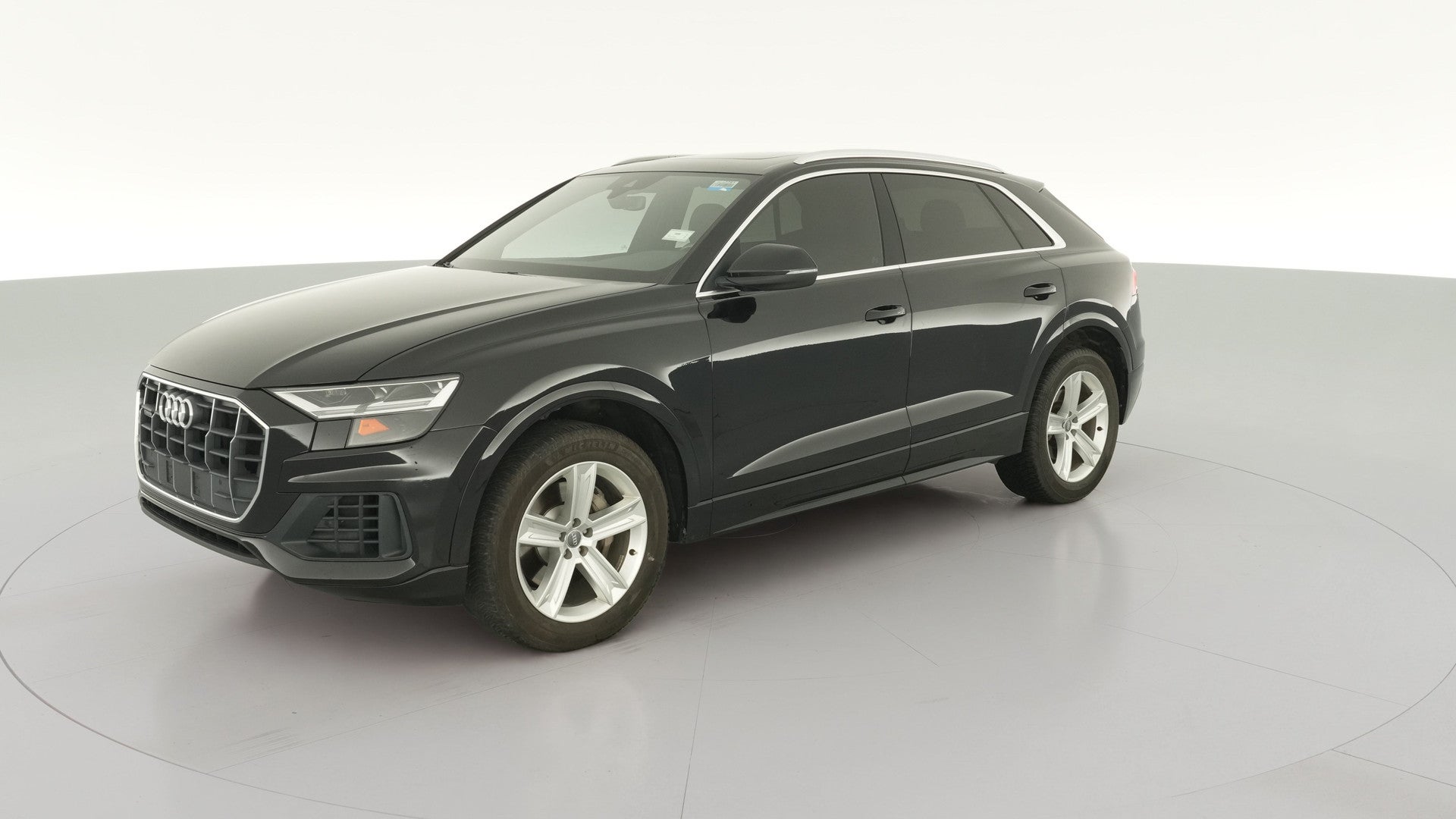 2019 Audi Q8 vehicle photo