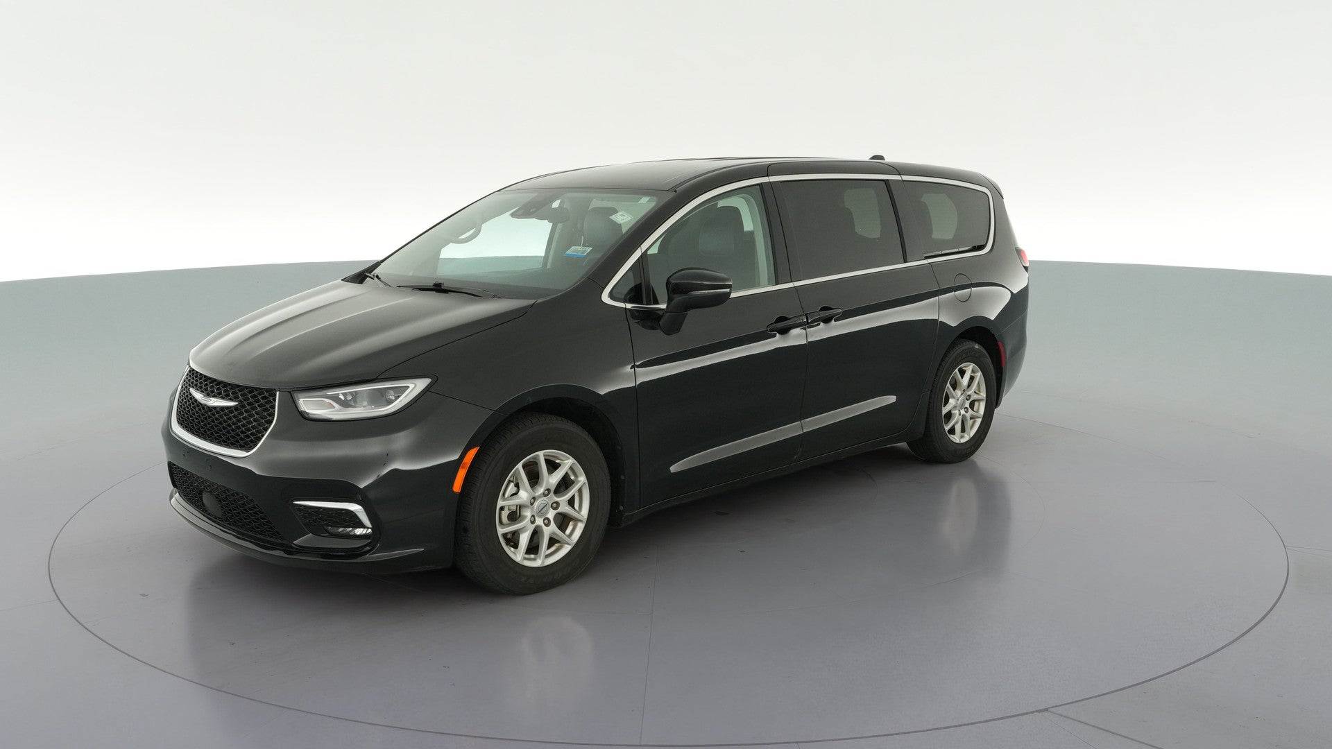 2023 Chrysler Pacifica vehicle photo