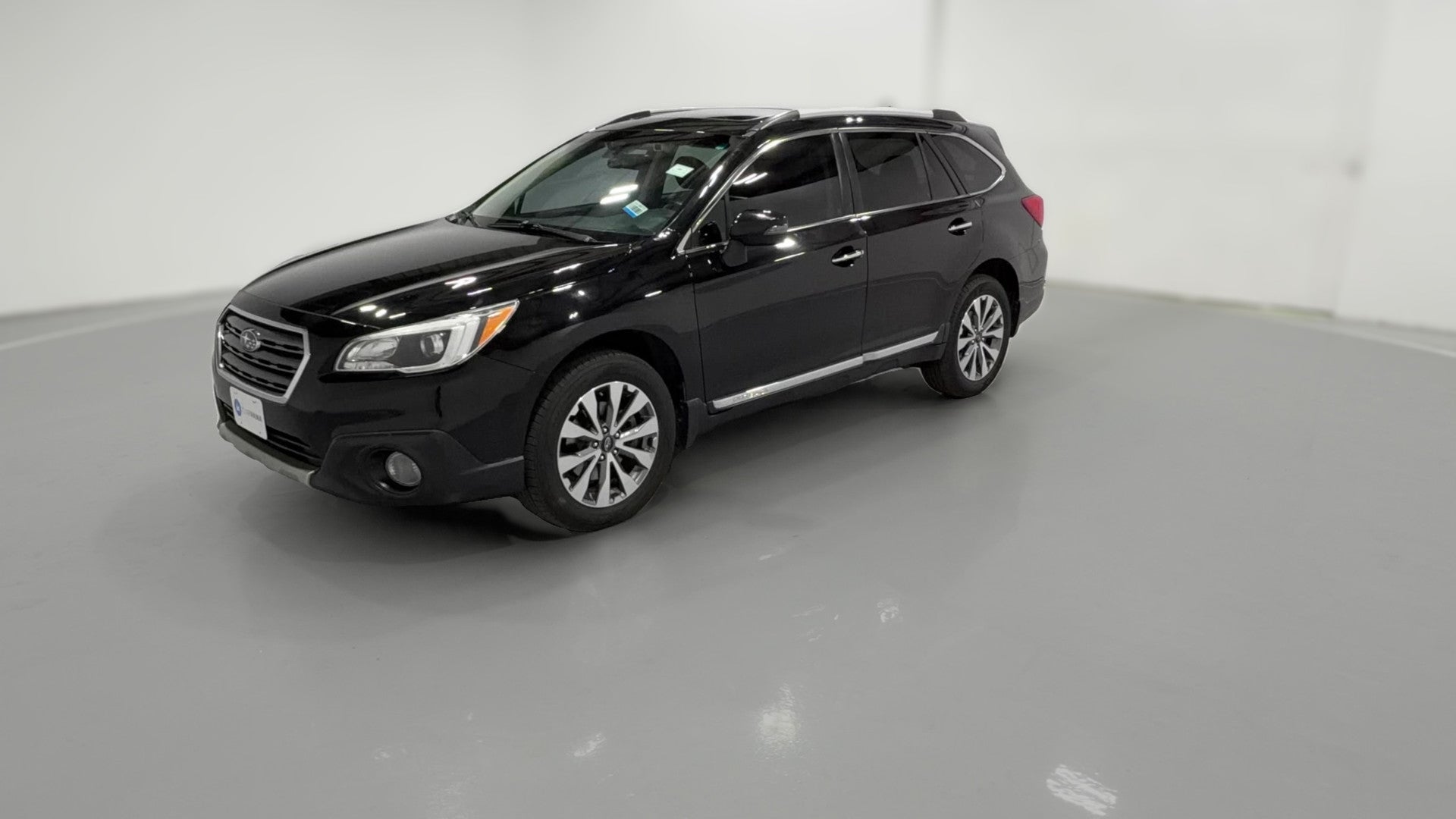 2017 Subaru Outback vehicle photo