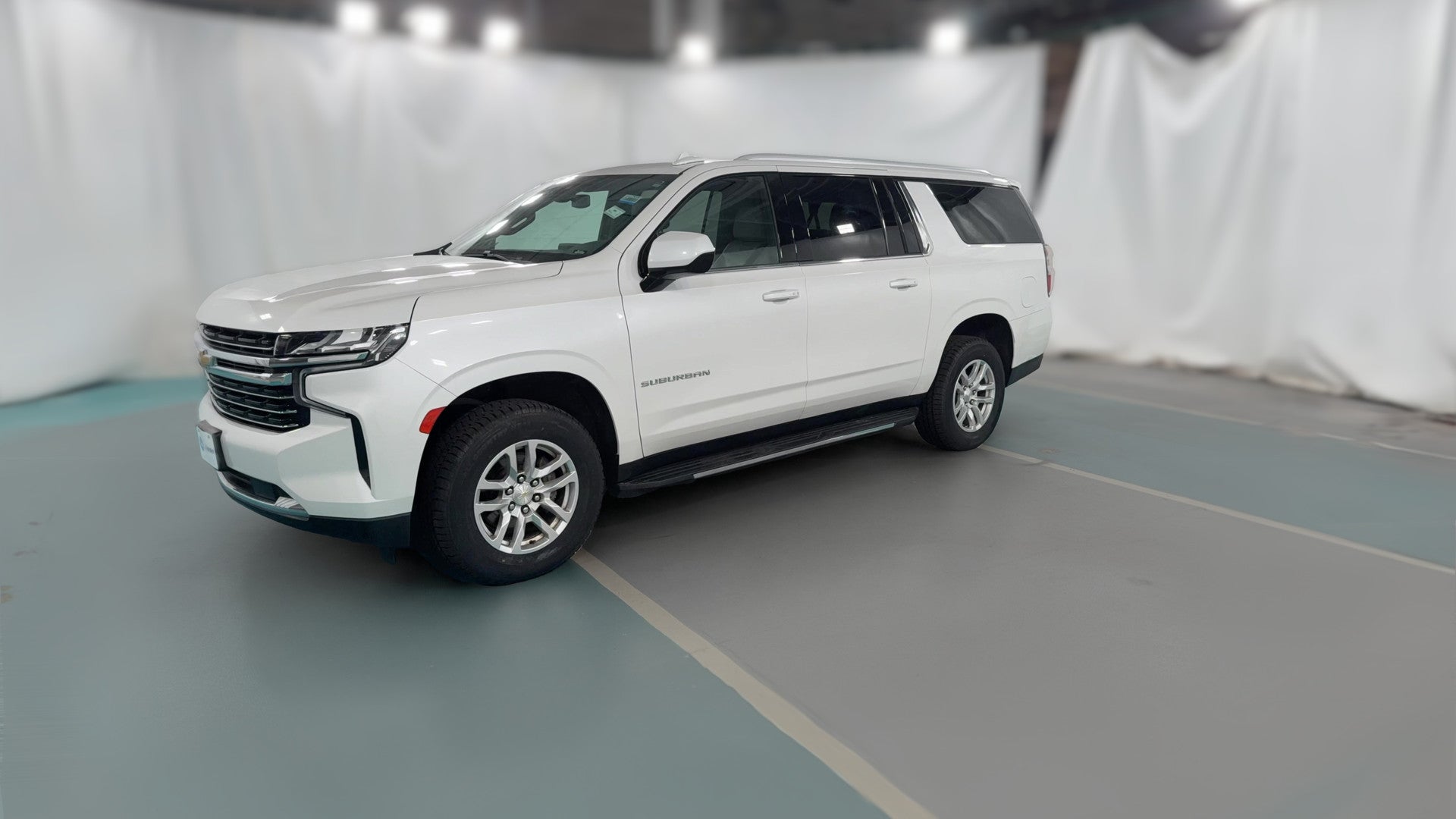 2021 Chevrolet Suburban vehicle photo