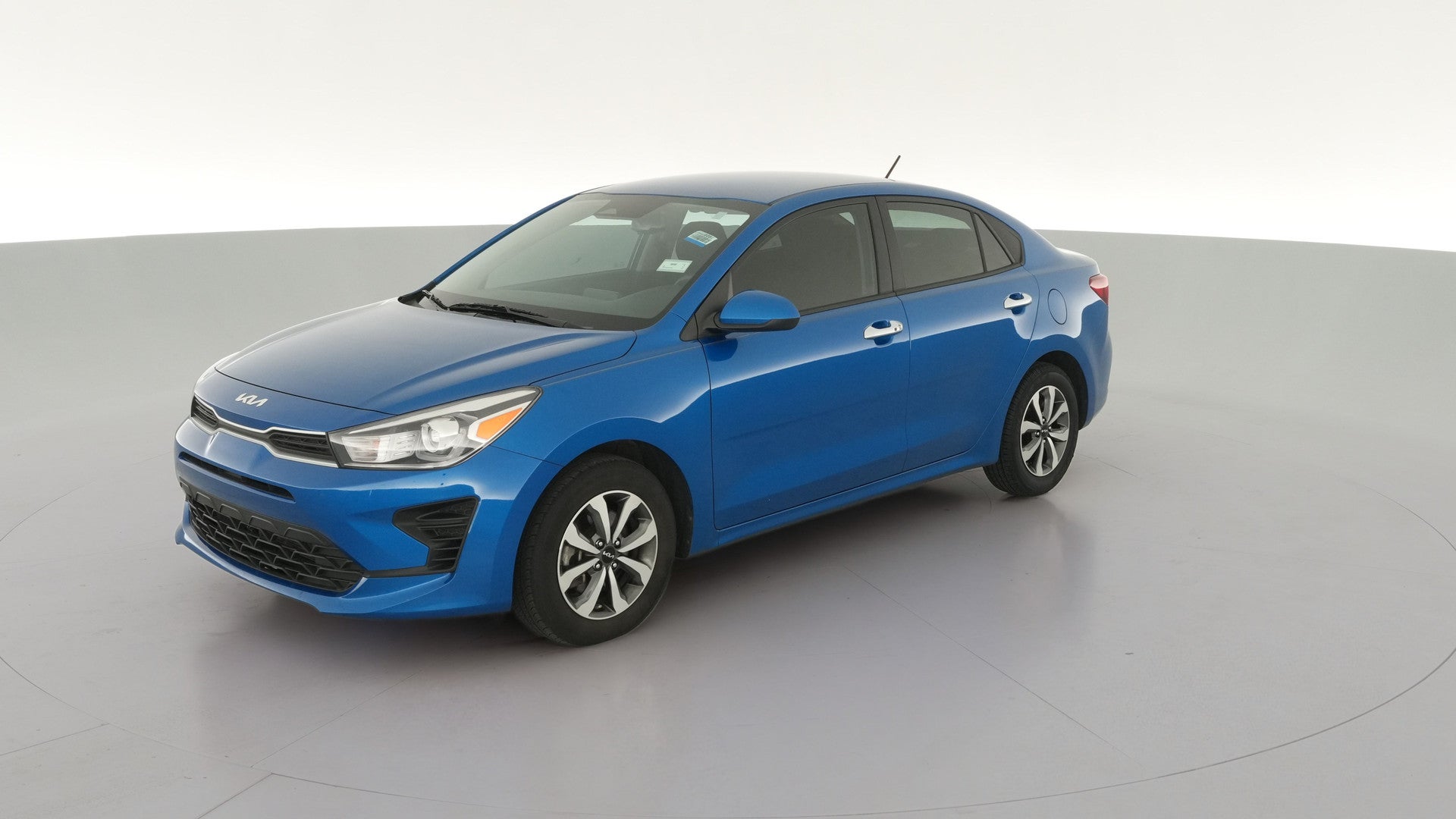 2023 Kia Rio vehicle photo