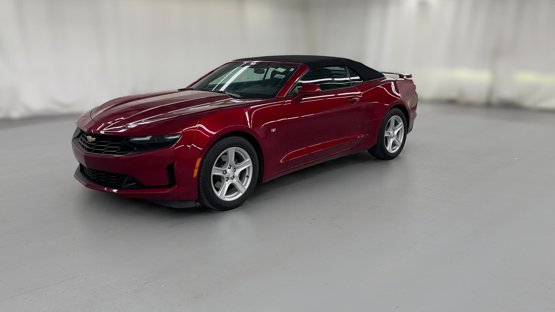 2023 Chevrolet Camaro vehicle photo