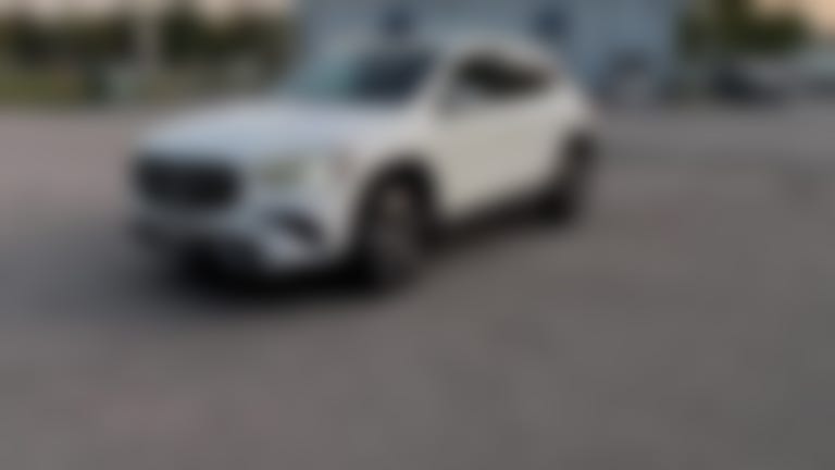 2025 Mercedes-Benz GLA vehicle photo