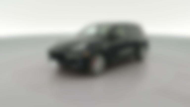 2017 Porsche Cayenne vehicle photo