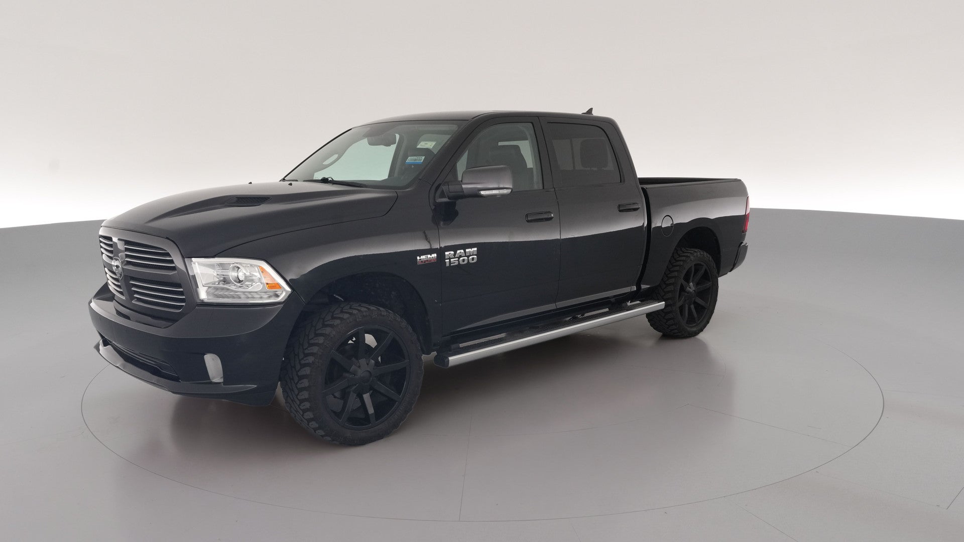 2015 Ram 1500 Crew Cab vehicle photo