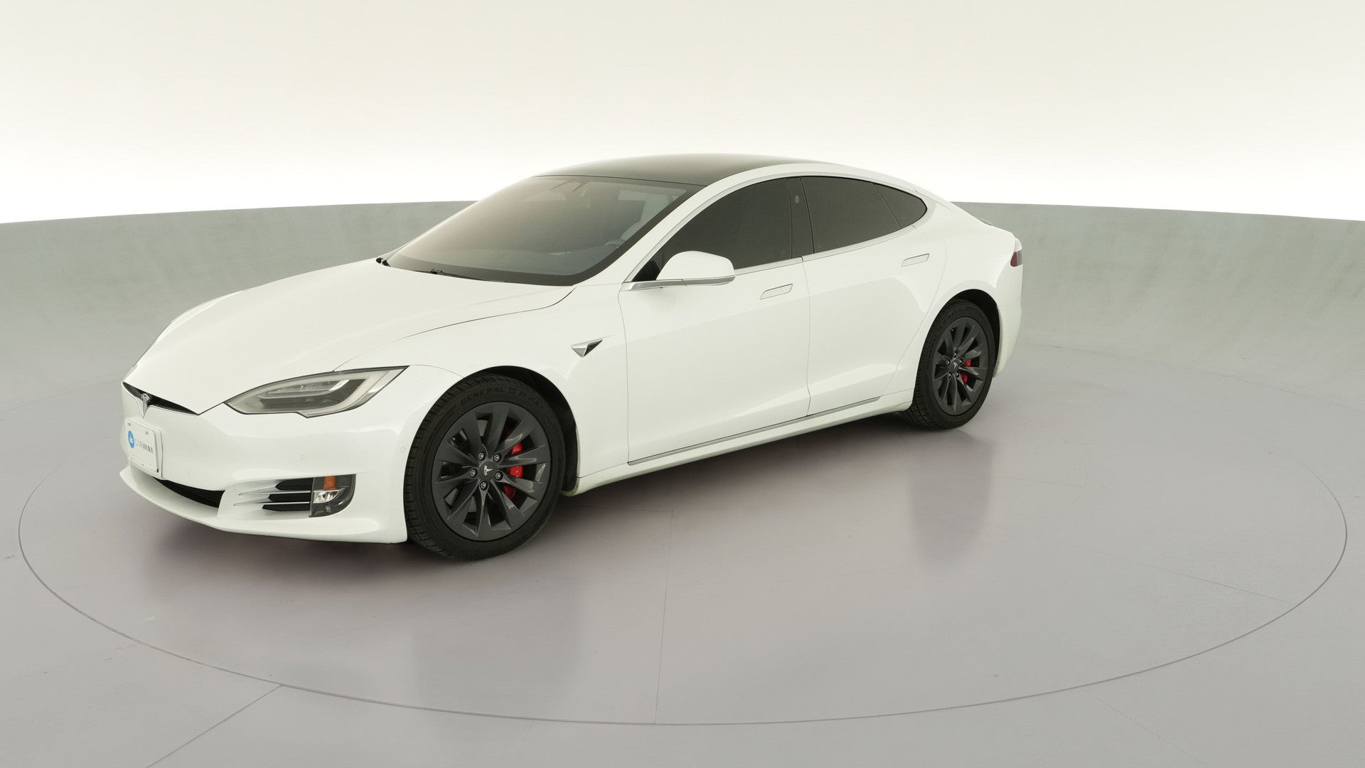 2018 Tesla Model S vehicle photo