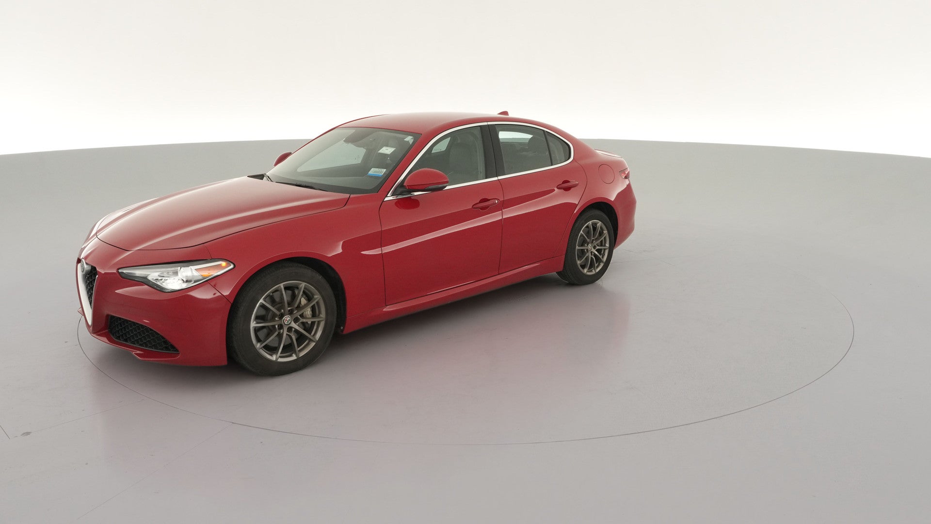 2019 Alfa Romeo Giulia vehicle photo