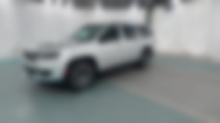 2023 Jeep Wagoneer L vehicle photo