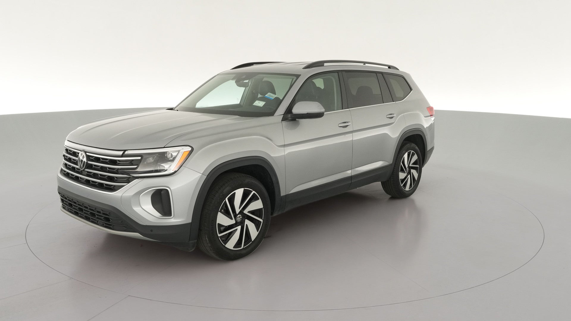 2025 Volkswagen Atlas vehicle photo