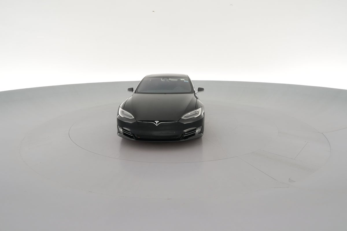 2018 Tesla Model S 75D in Solid Black — 360° view 1