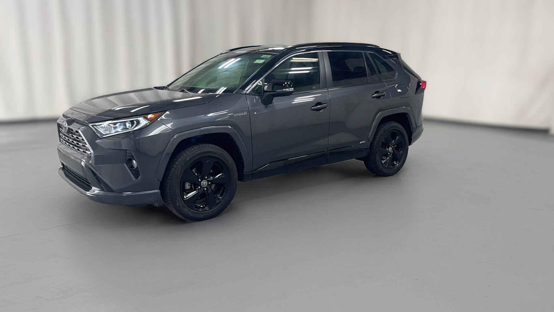 2020 Toyota RAV4 Hybrid vehicle photo