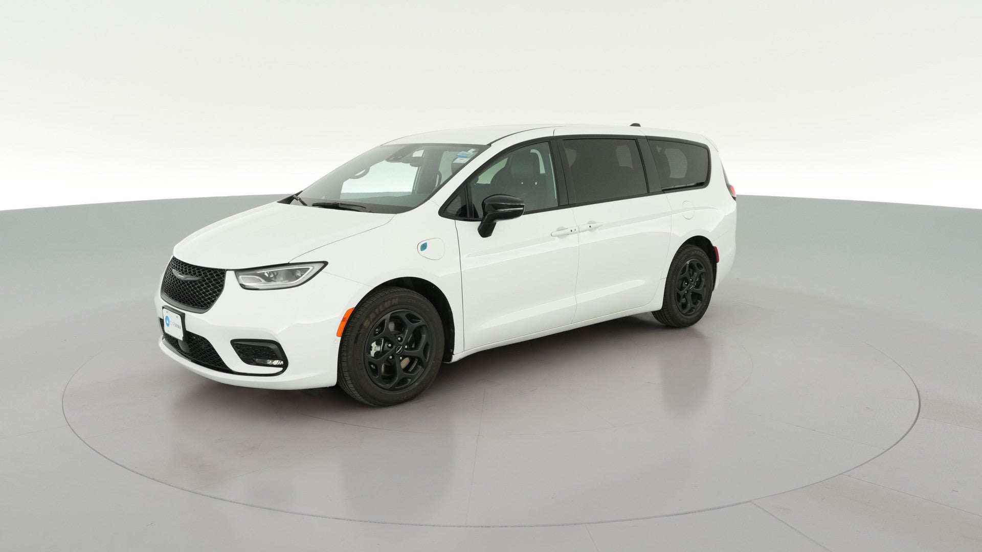2024 Chrysler Pacifica Hybrid vehicle photo