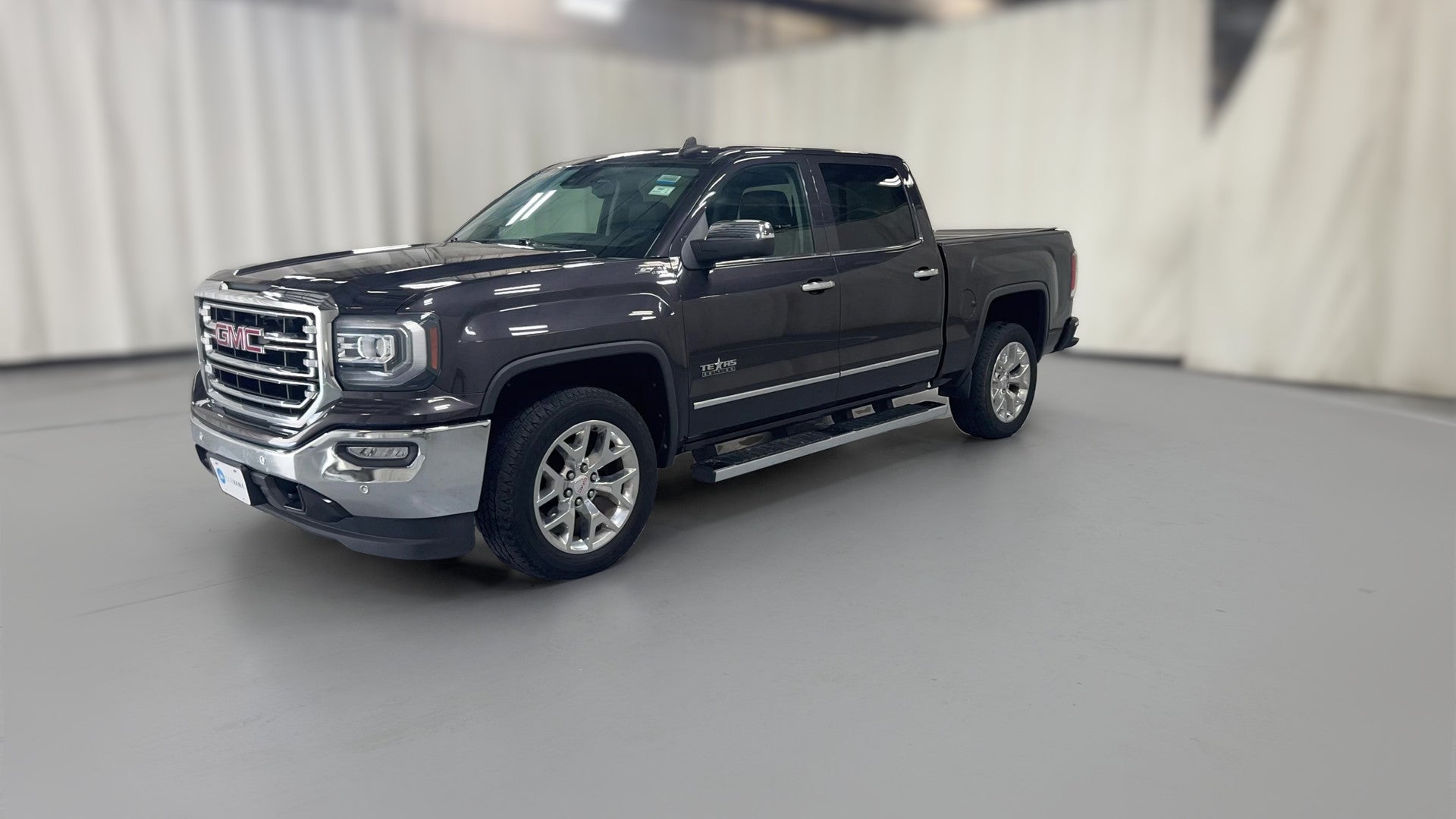 2016 GMC Sierra 1500 Crew Cab vehicle photo