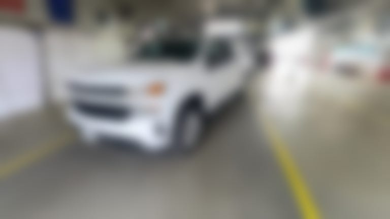 2021 Chevrolet Silverado 1500 Crew Cab vehicle photo