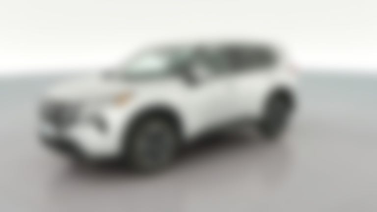 2025 Nissan Rogue vehicle photo