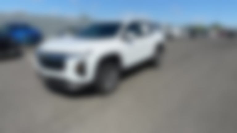 2025 Chevrolet Equinox vehicle photo