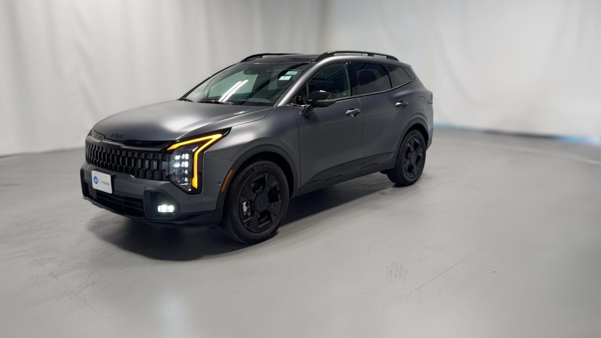 2026 Kia Sportage Plug-in Hybrid vehicle photo