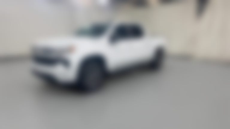2025 Chevrolet Silverado 1500 Crew Cab vehicle photo