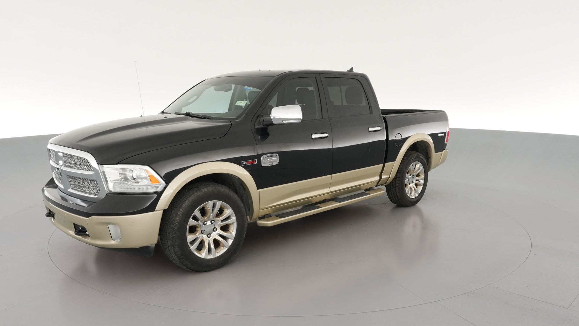 2015 Ram 1500 Crew Cab vehicle photo
