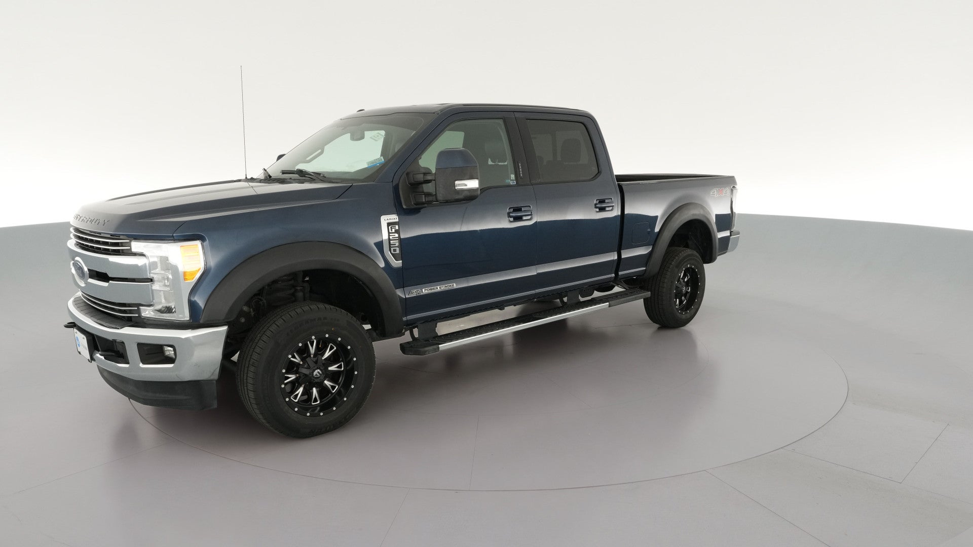 2017 Ford F250 Super Duty Crew Cab vehicle photo