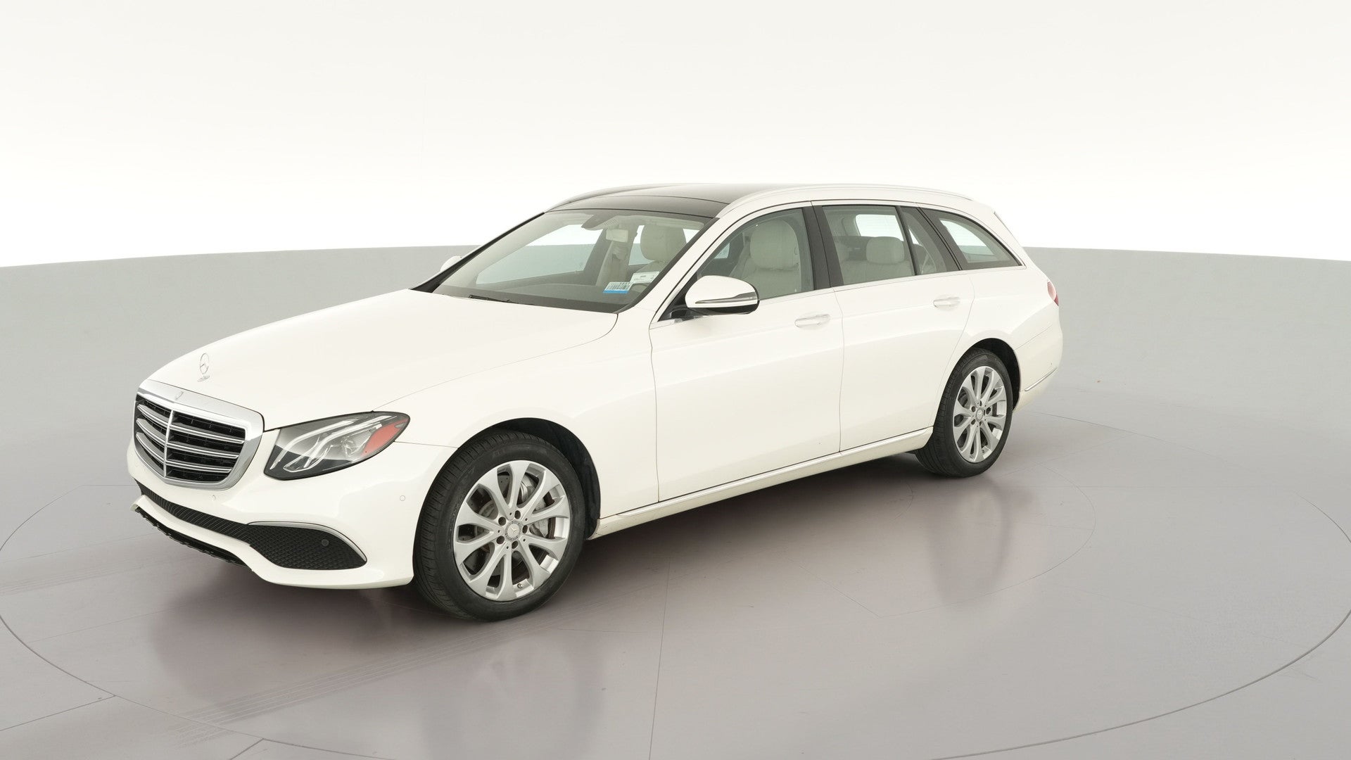 2017 Mercedes-Benz E-Class vehicle photo
